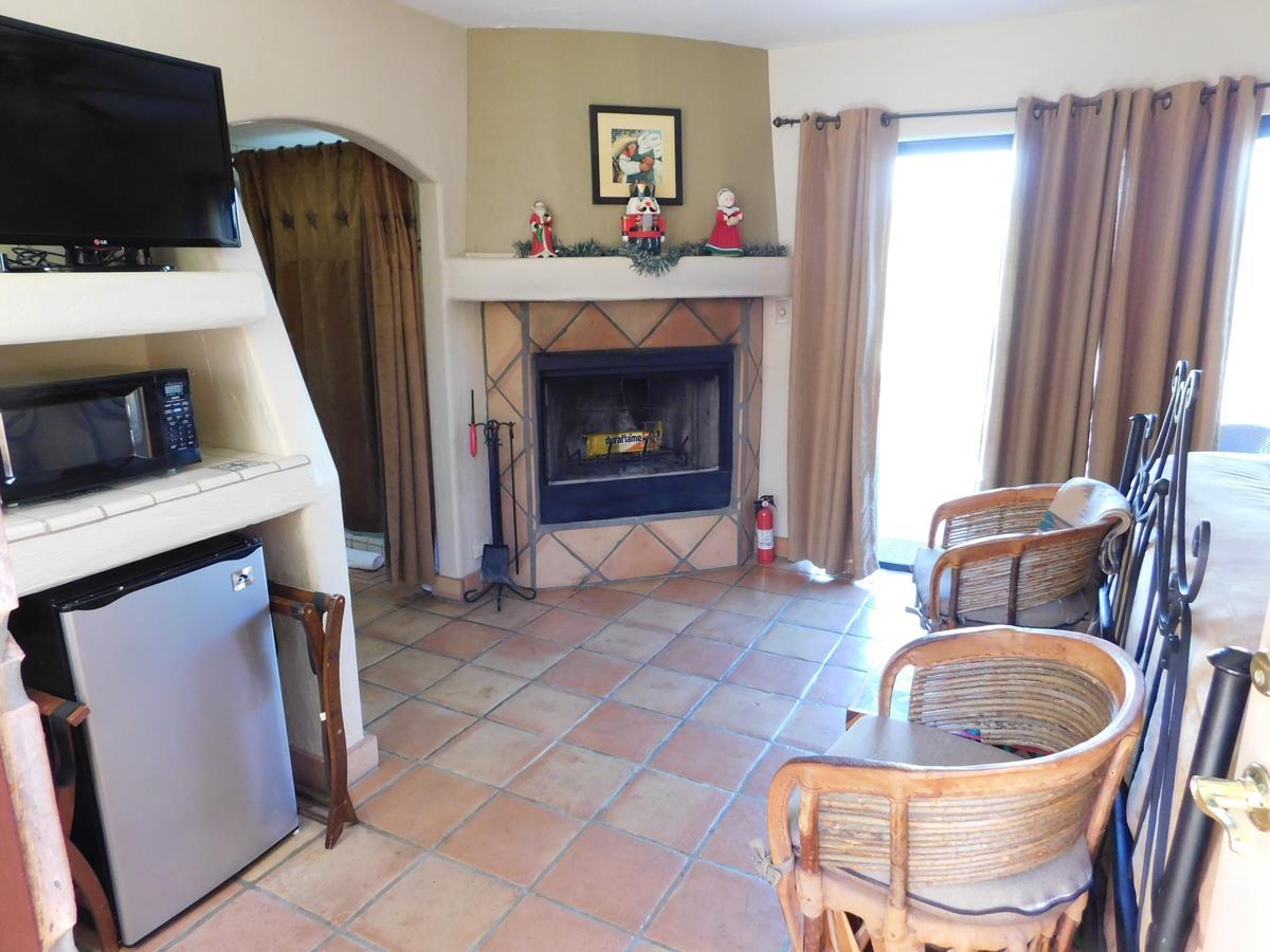 Full Circle Ranch B&B Inn Cave Creek Exterior foto