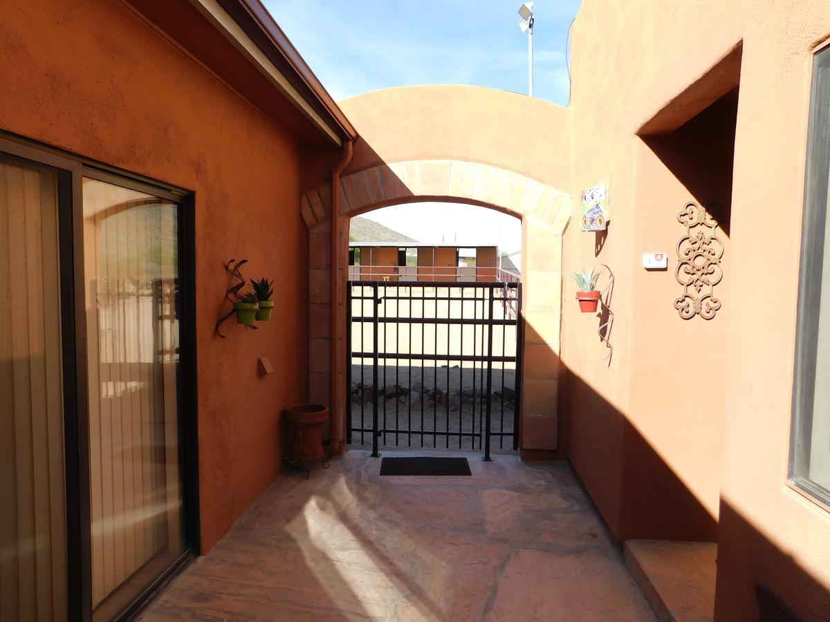 Full Circle Ranch B&B Inn Cave Creek Exterior foto